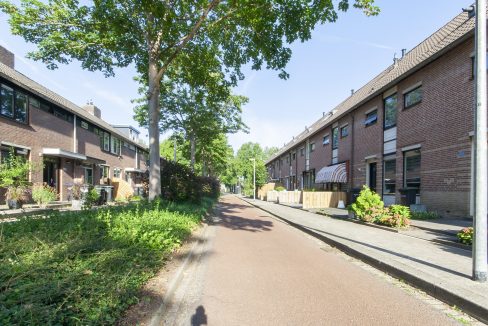 Eengezinswoning-Stadspolders-Dordrecht-Henriëtte-Roland-Holsterf-31 (1)