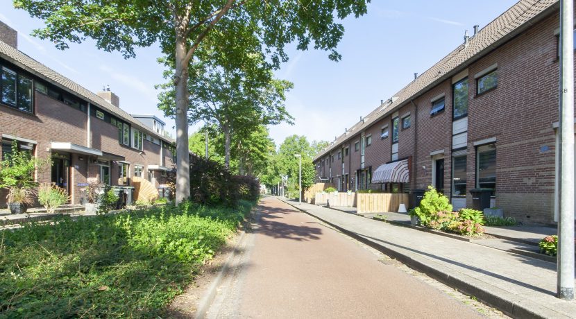 Eengezinswoning-Stadspolders-Dordrecht-Henriëtte-Roland-Holsterf-31 (1)